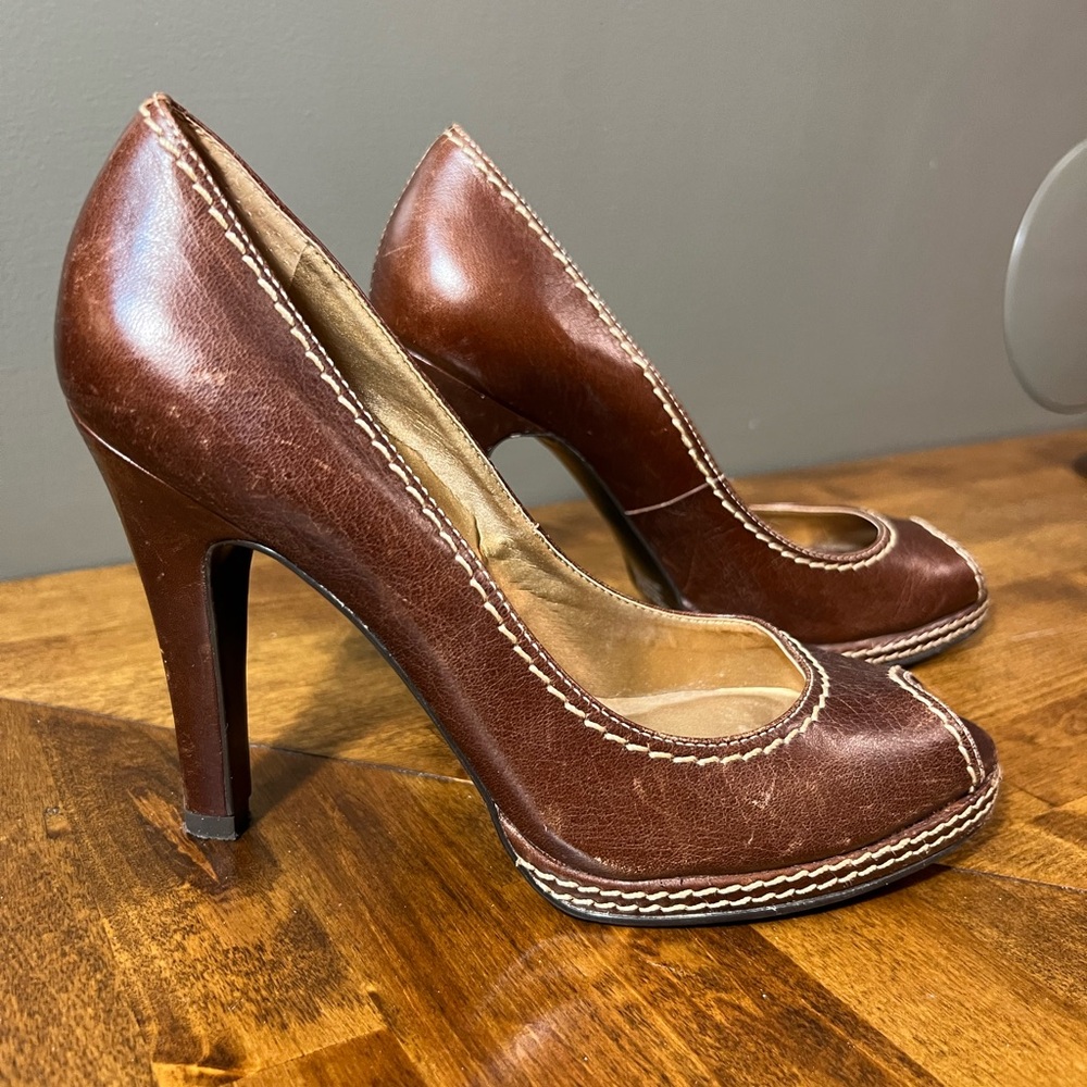 Carlos by Carlos Santana Brown Heels